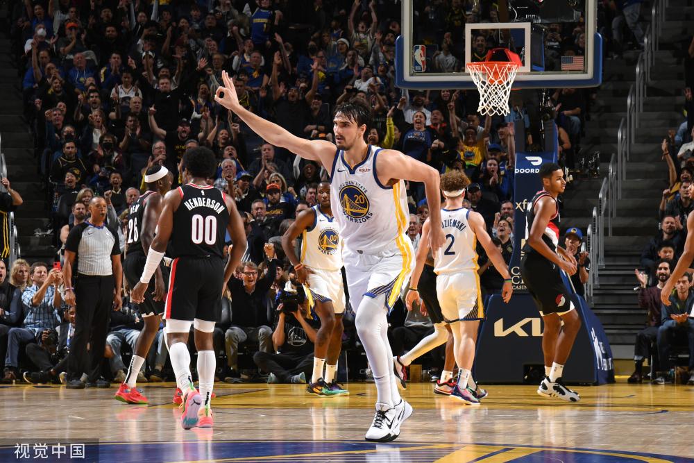 备获得逼真 备获得逼真