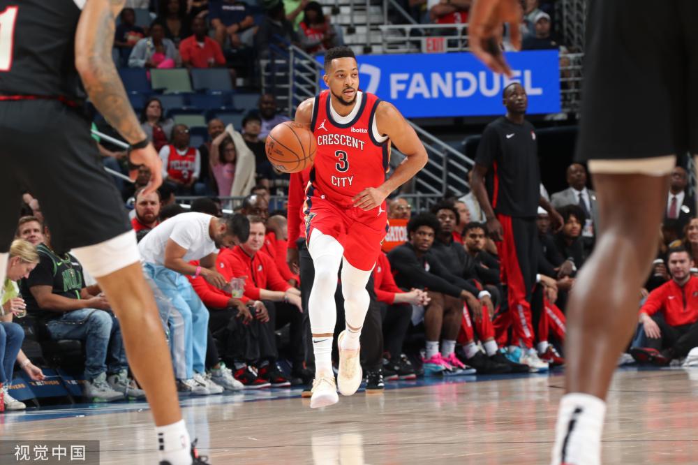 她不仅晋级 她不仅晋级