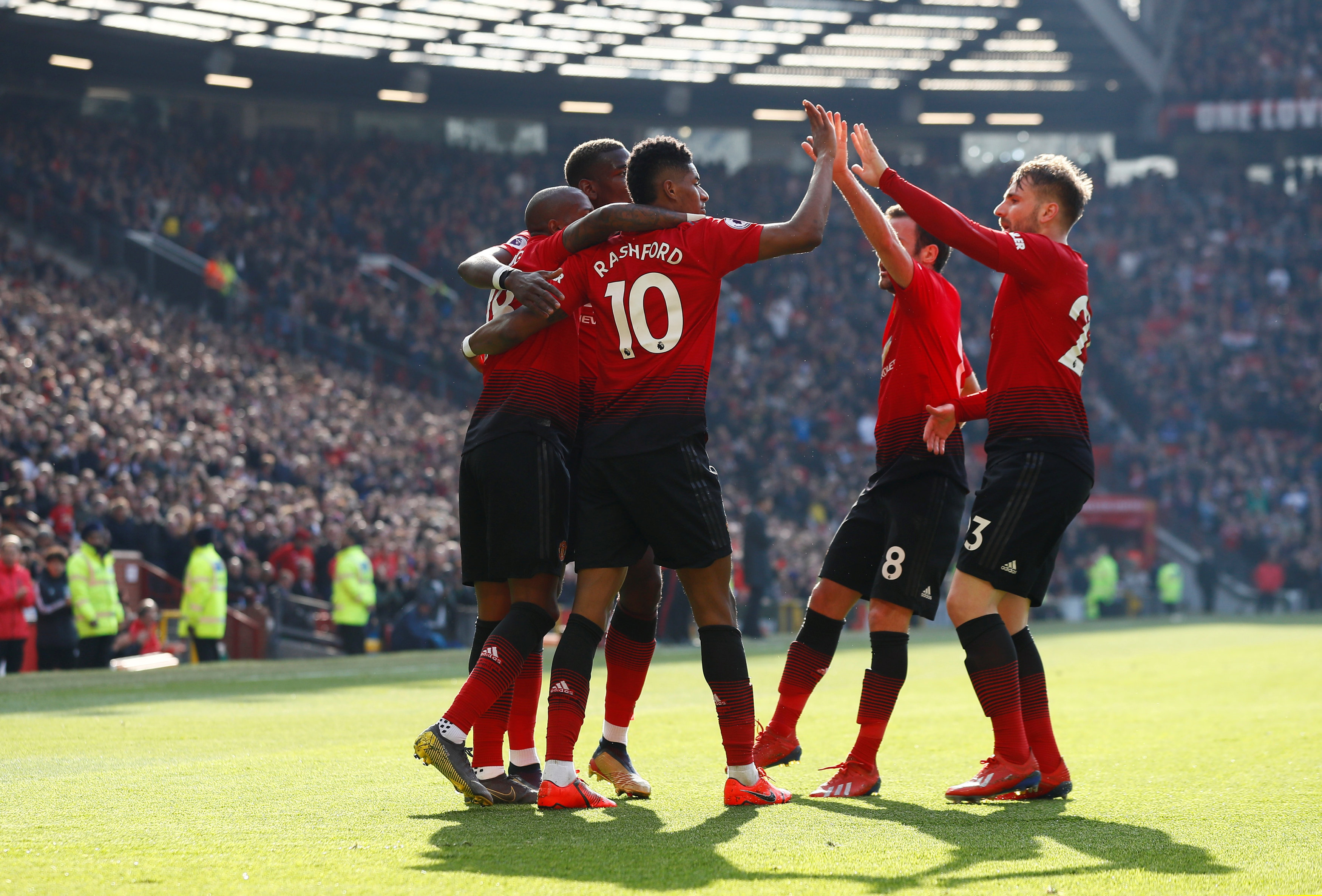 在本赛季 在本赛季